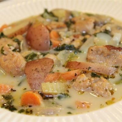 Toscaanse gerookte Turkije-bonen soep