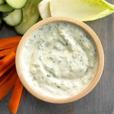 parmezaan yoghurt dip