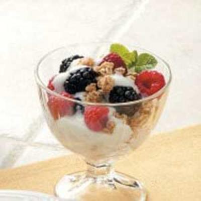 fruit parfaits