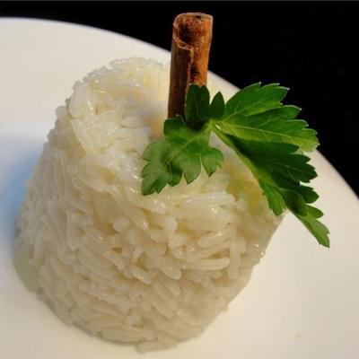 eenvoudige gekruide rijst