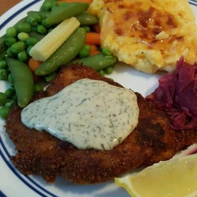 varkensschnitzel met dipsaus