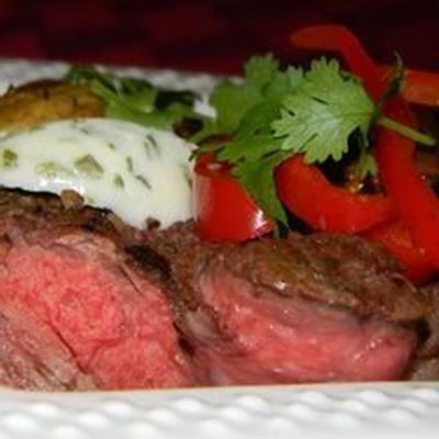 mushroom crusted beef tenderloin