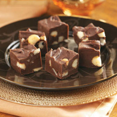 macadamia fudge