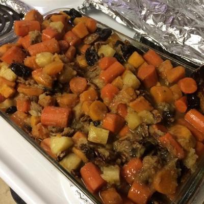 wortel en zoete aardappel tzimmes