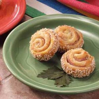 ham-it-up sesam pinwheels