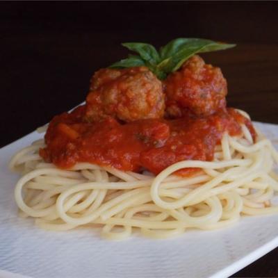 gezondere Italiaanse spaghettisaus met gehaktballen