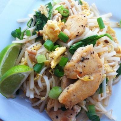 joe's fusion chicken pad thai