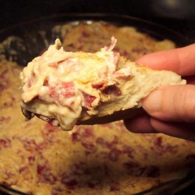 corned beef en Zwitserse dip