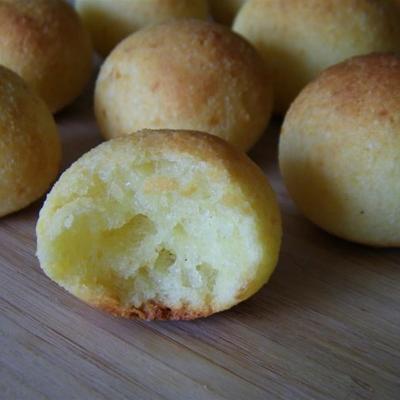 Braziliaanse kaasrollen (pao de queijo)