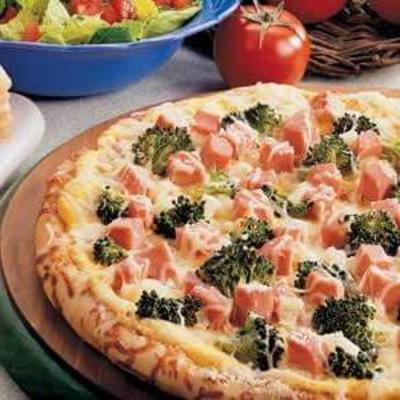 ham 'n' broccoli pizza