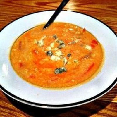 slow cooker buffalo chicken wing soup