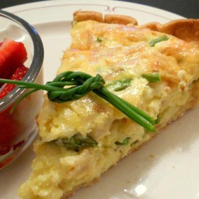 asperge en Zwitserse kaasquiche