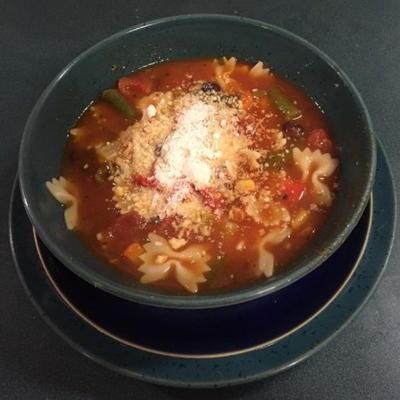 Dikke oma's minestrone soep