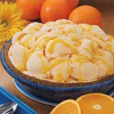 Oranje-swirl yoghurt taart
