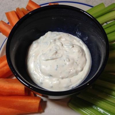 de beroemde raw vegetable dip van mama