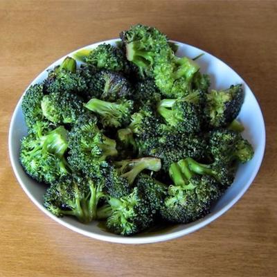 geroosterde salie-broccoli
