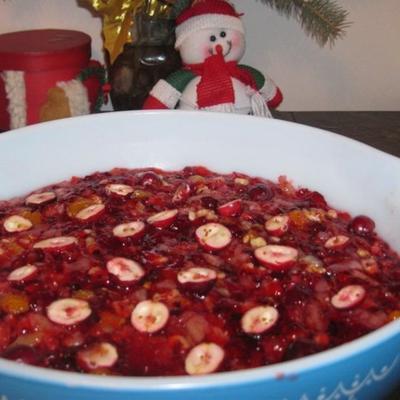mom's cranberry jell-o® salade