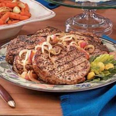 varkenskoteletten met uien en appels