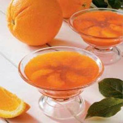 oranje gelatine bekers