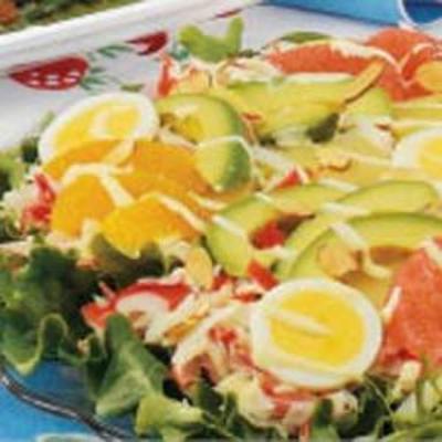 Citrusvruchtavocado krab salade