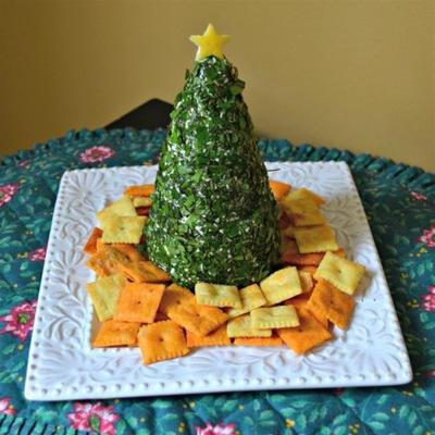 roomkaas, havarti en parmesan kerstboom met kerstboom