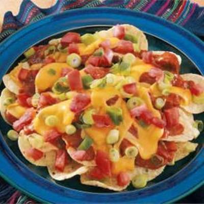 gemakkelijke kaasachtige nacho's