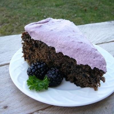 frisse Blackberry-cake 's avonds