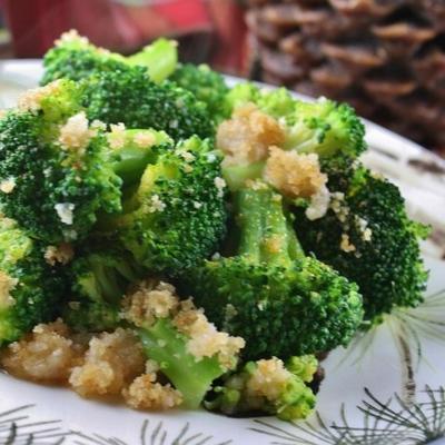 broccoli met romige kruimels