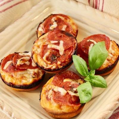 eenvoudige pepperoni pizza muffins