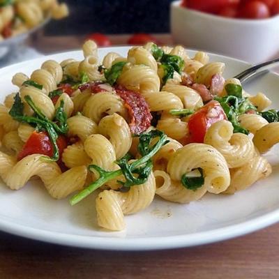 chef john's blt pasta