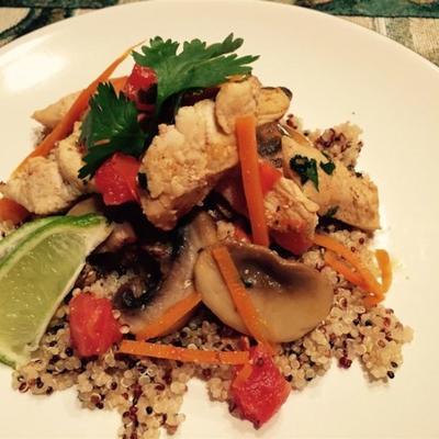 Thaise kippenquinoa en vegetarische verrukking