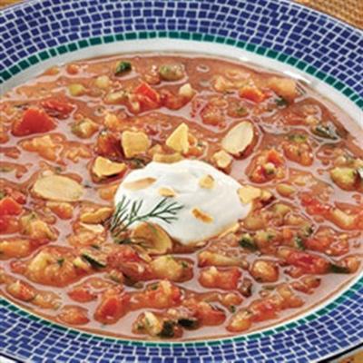 gazpacho van tomaat en amandel