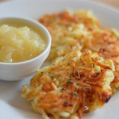 mom's aardappel latkes