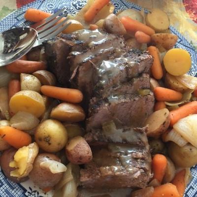 slowcooker oog van ronde gebraden met groenten