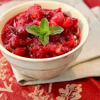 nootachtige cranberrysaus