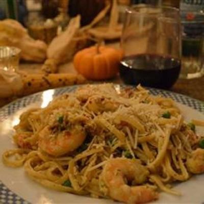 geweldige garnalen en langostino kreeft linguine