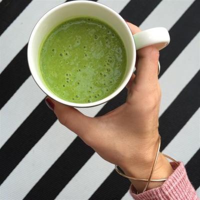 groene drank met aloë vera sap