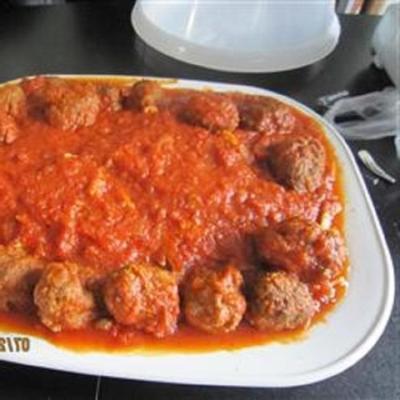 zelfgemaakte Italiaanse rode saus