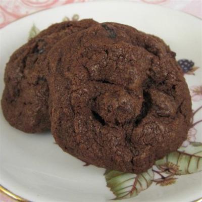 oh-zo-chocolate cherry cookies