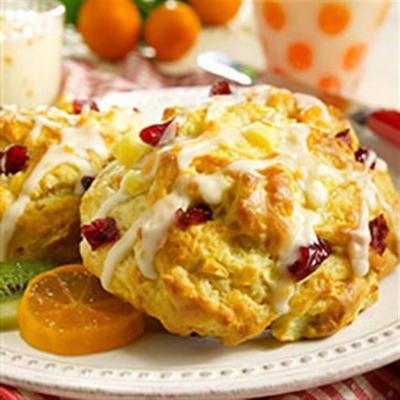 peer cranberry scones