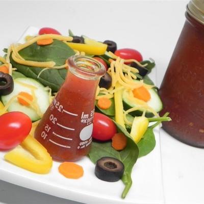 thelma's maison jar saladedressing