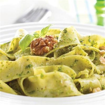 basilicum walnoot pesto