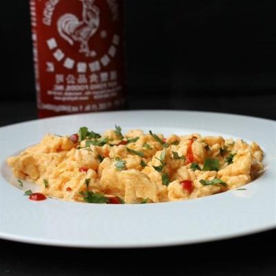 sriracha roerei