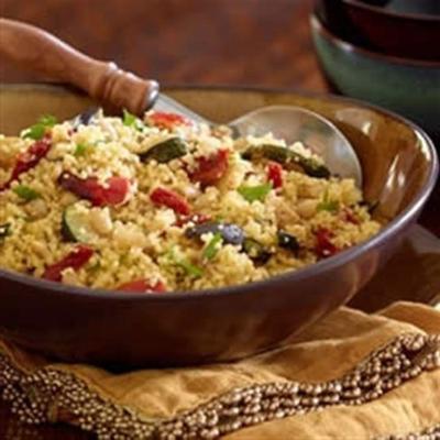 couscous met geroosterde Toscaans geïnspireerde groenten