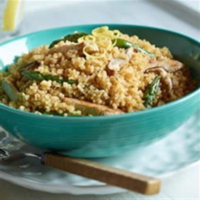 quinoa met asperges, shiitake, champignons en groentetenders