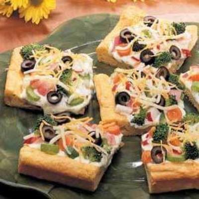 Cold Vegetable Pizza