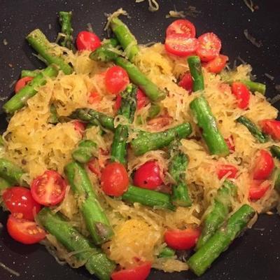 spaghetti squash met asperges