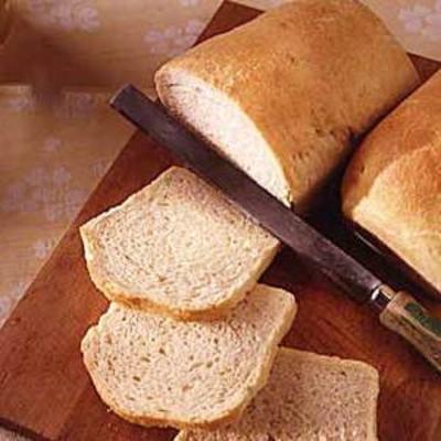 zelfgemaakt brood