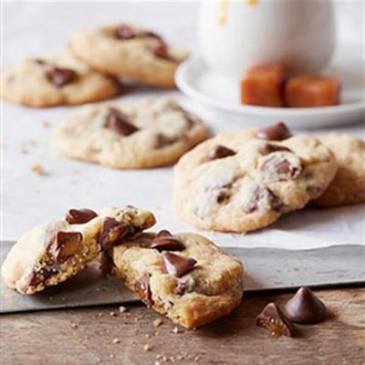 nestle® toll house® met karamel gevulde delightfulls ™ chocoladekoekjes