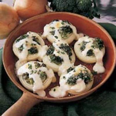 met broccoli gevulde uien